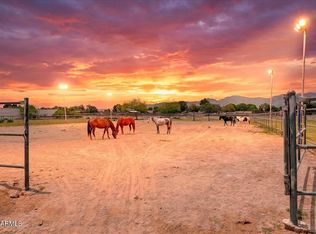 7624 N Citrus Rd, Waddell, AZ 85355