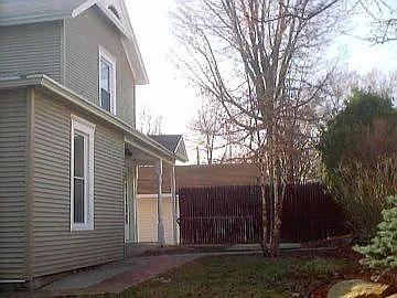 540 Livingston Ave NE — Photo 13