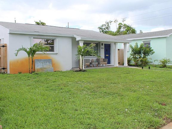 3rd image of 1125 N Ocean Breeze