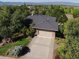 226 Orchard View Ter, Medford, OR