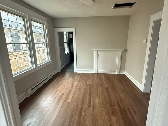 4th image of 1814 N 23rd St