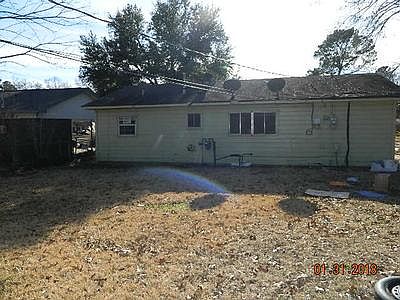 2nd image of 502 Janet Ln