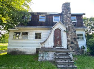663 S Schuman St, Westland, MI 48186