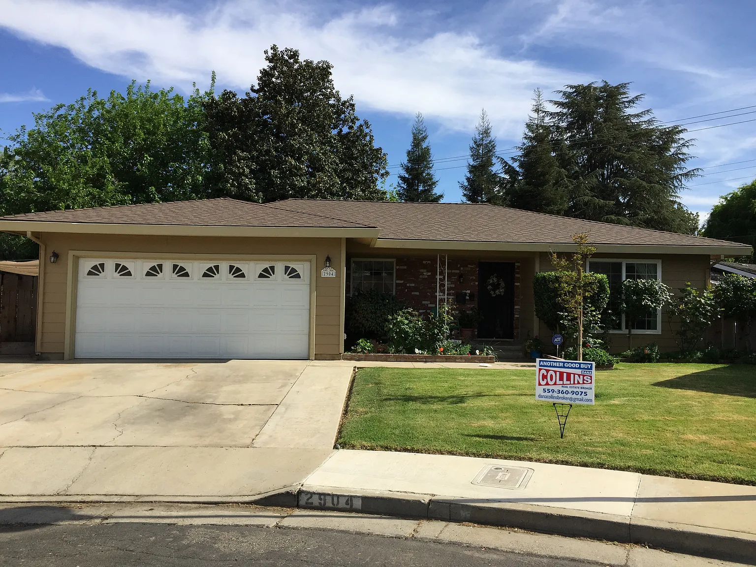 2904 Crestwood Ct photo 1