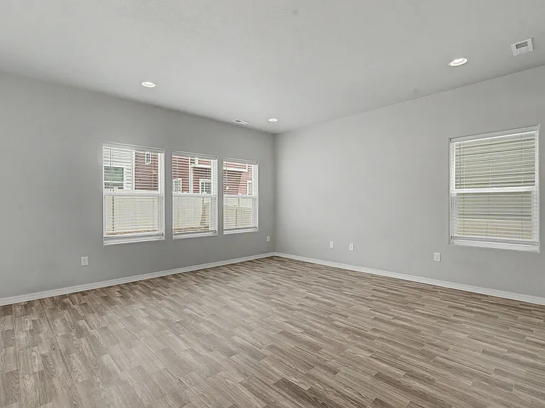4591 Gneiss Loop — Photo 7