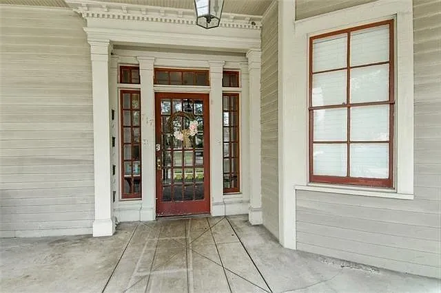 717 Nashville Ave #4 — Photo 2