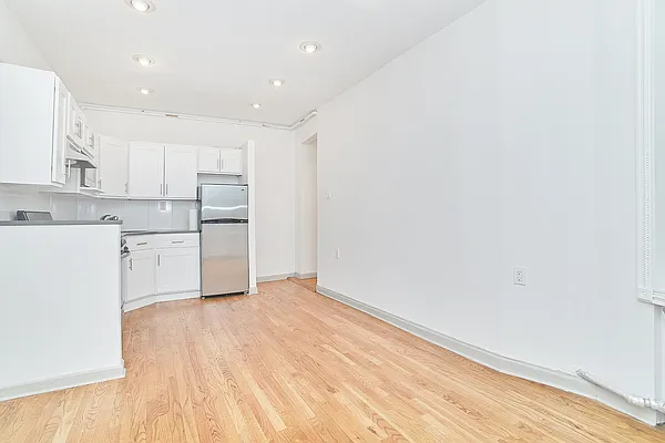 Rented by Living New York | media 19