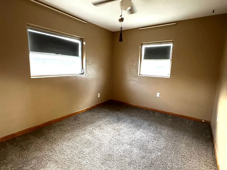 1400 Carolina Ave — Photo 17
