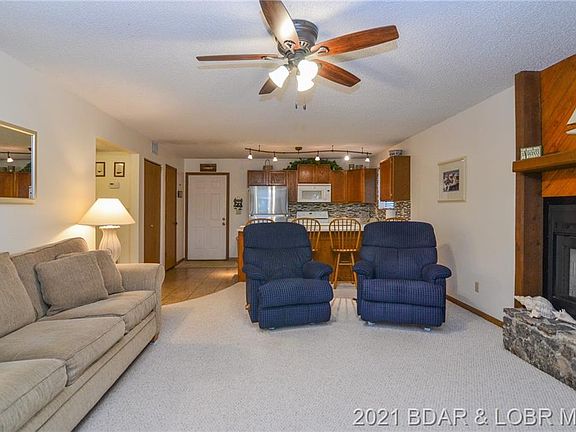 5th image of 217 Southwood Shores Pl #1A