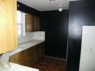 5th image of 4421 52nd St