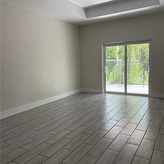 19232 Miami Blvd #236 — Photo 5