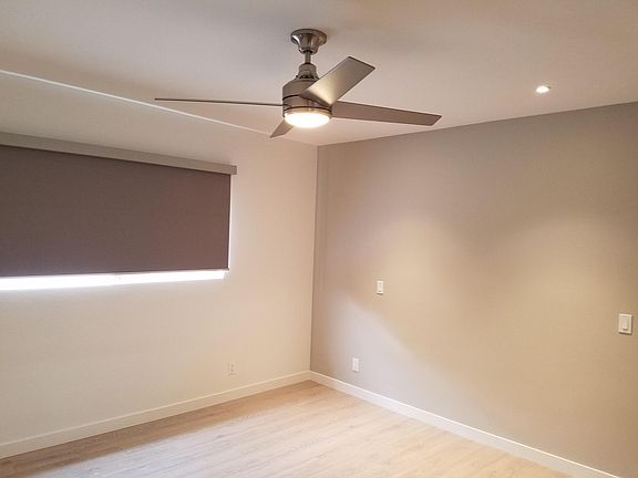4th image of 1237 N Ogden Dr
