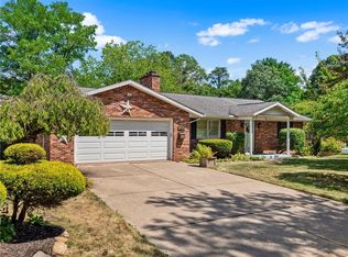 494 Angela Dr, Aliquippa, PA