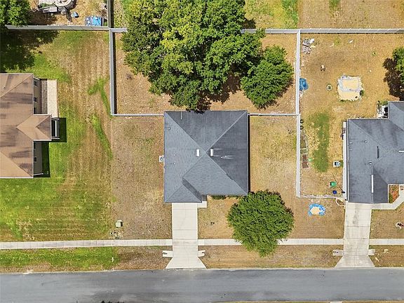 3rd image of 306 Stonepoint Ln