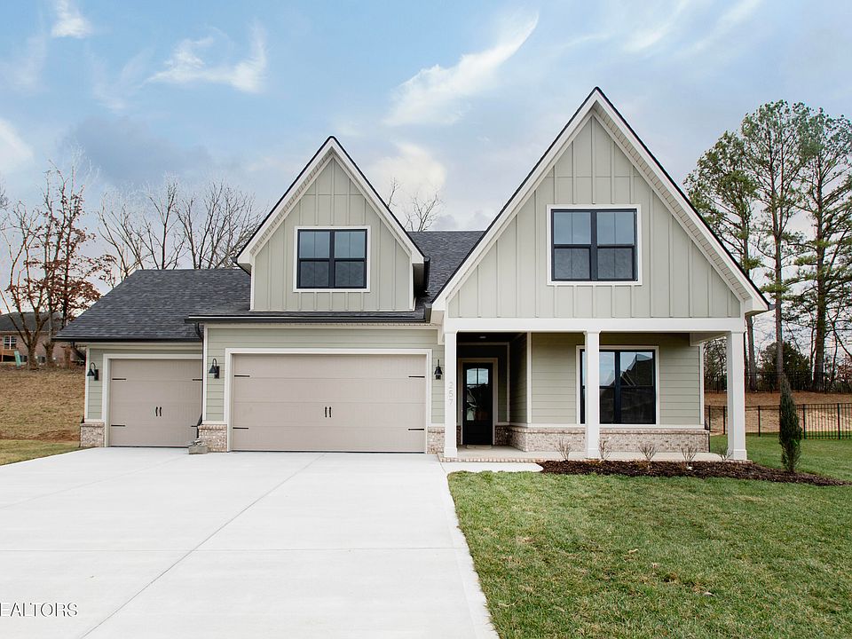 1st image of 257 Clover Cir