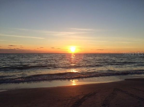 10355 Paradise Blvd APT 412, Treasure Island, FL 33706