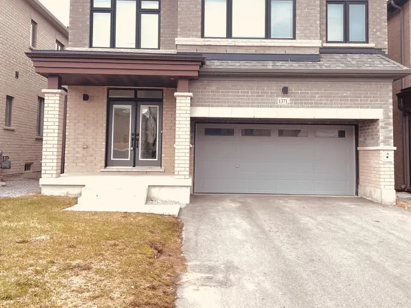 1371 Klondike Ct, Oshawa, ON L1L 0T1