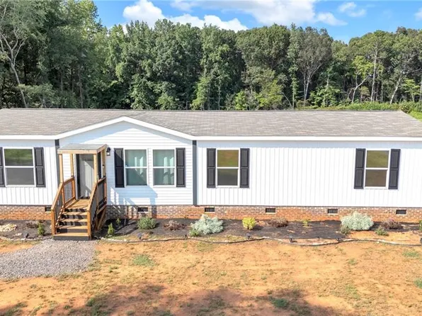 3428 Weeden St, Staley, NC 27355