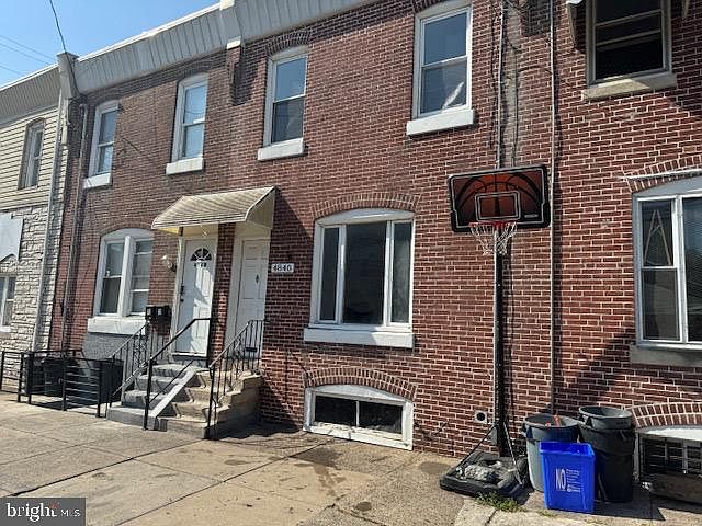 1st image of 4840 Unruh Ave