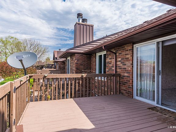 3rd image of 8814 Clearview Dr