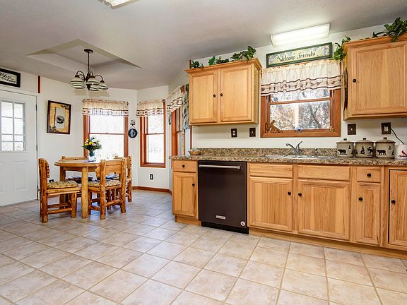 3rd image of 5560 N Brynwood Ln