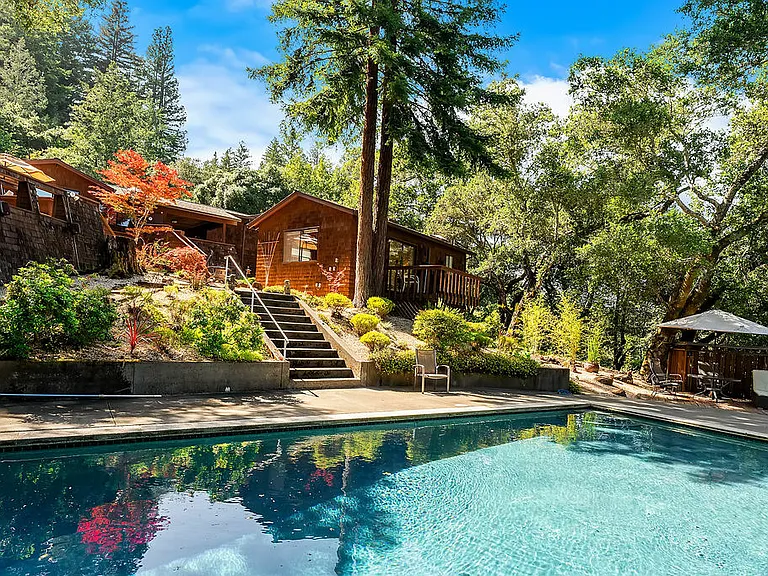 2350 Mill Creek Ln — Photo 1