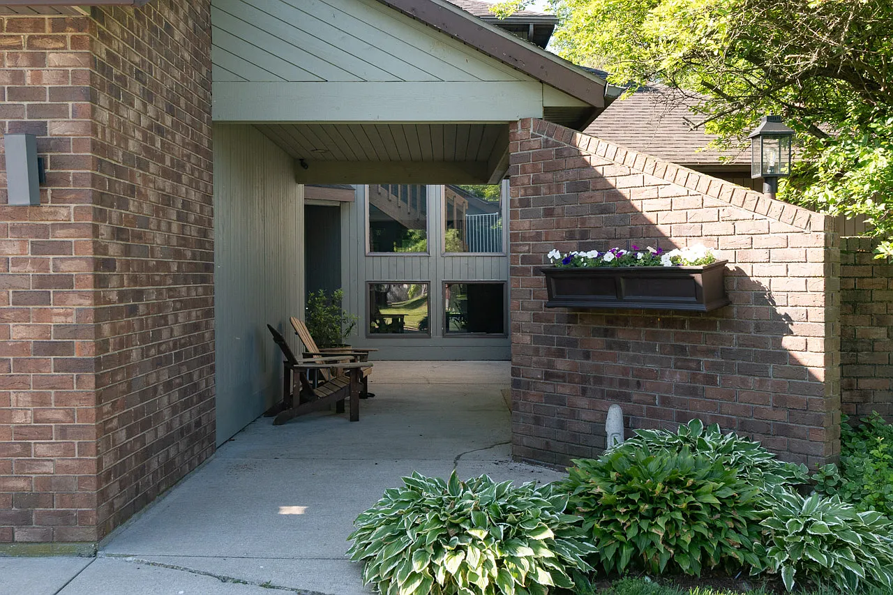 4 bed, 2675 sqft, $3,250 — Photo 1