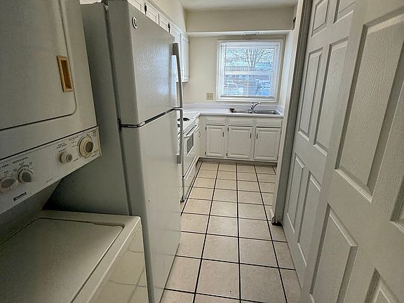 4th image of 1143 Frost Rd #Bc4a72495