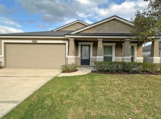 15773 Canoe Creek Dr, Jacksonville, FL 32218