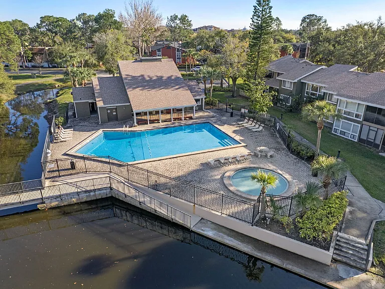 5810 Windhover Dr — Photo 27
