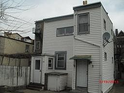 2nd image of 19 Hawkins St