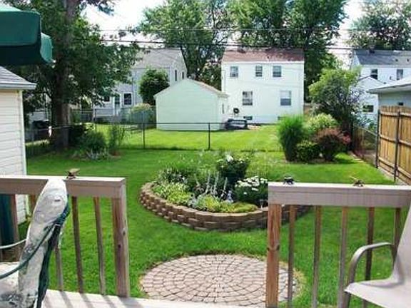 4th image of 294 Fairfield Ave