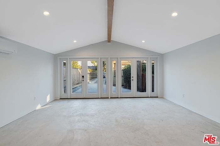 1st image of 4991 Vincent Ave #B