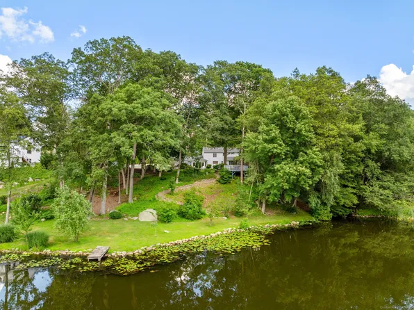 16 Pinnacle Rock Road, Stamford, CT 06903