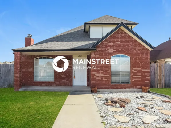 2604 Briarcliff Dr, Moore, OK 73170