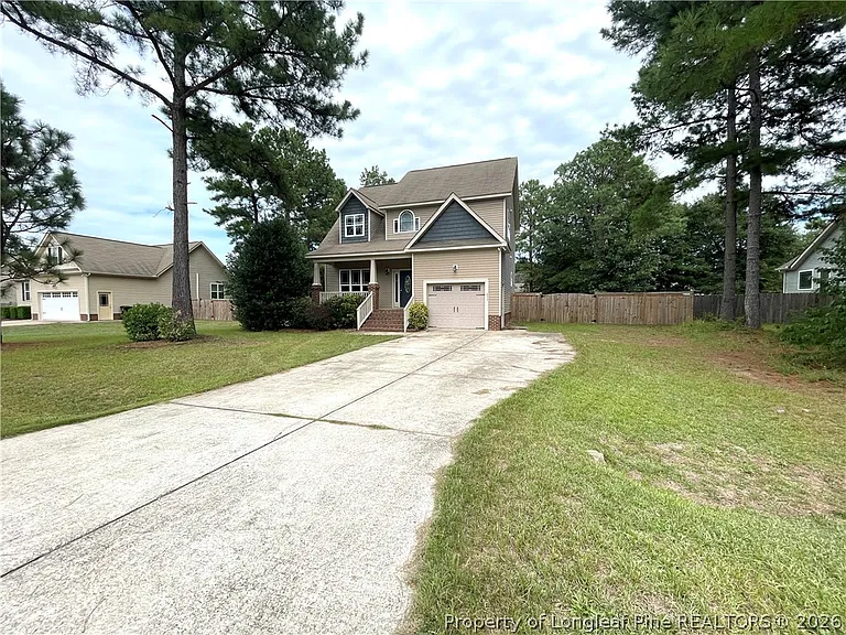 675 Omaha Dr — Photo 3