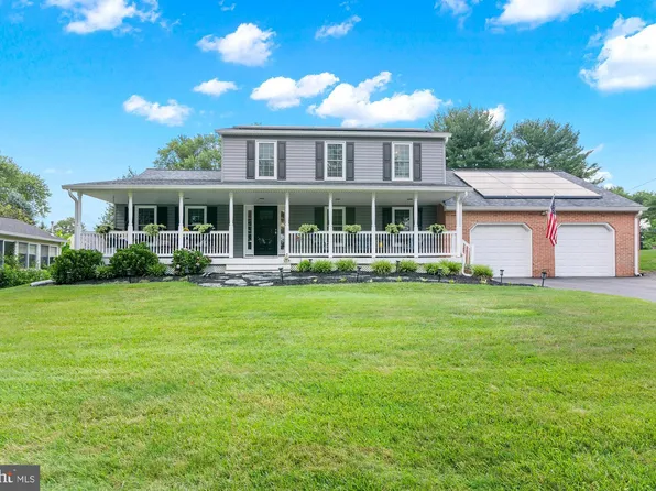 8489 Roberts Rd, Ellicott City, MD 21043