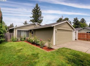 10507 SE Schiller St, Portland, OR 97266