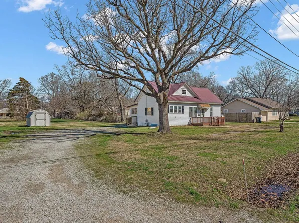 624 Lincoln St, Osage City, KS 66523