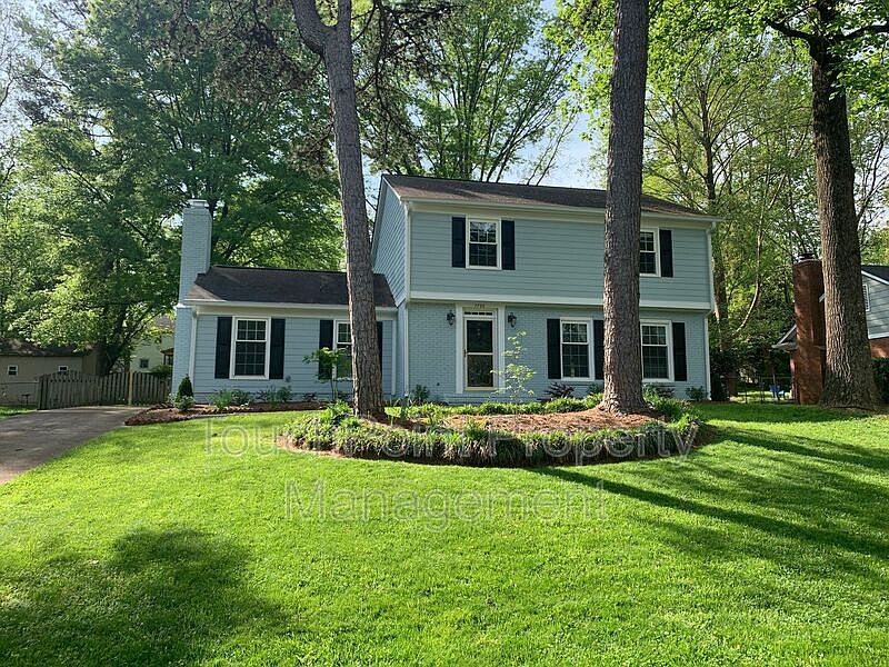 1st image of 7702 Surreywood Pl