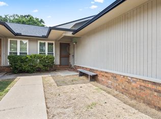 1987 E Wilkins Pl, Fayetteville, AR 72703