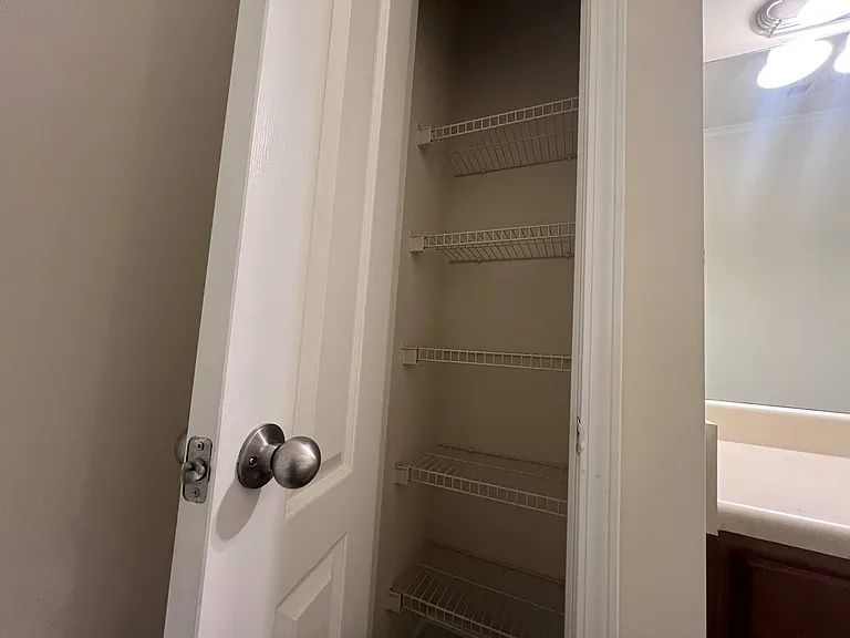 Wesley Kensington Apartments at Stonecrest — Photo 217