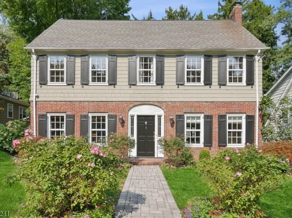 9 Collinwood Rd, Maplewood Twp., NJ 07040