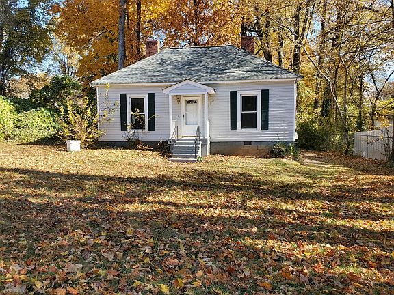 2nd image of 3210 Donnell St