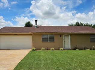 1010 Freeland Dr, Enid, OK 73701