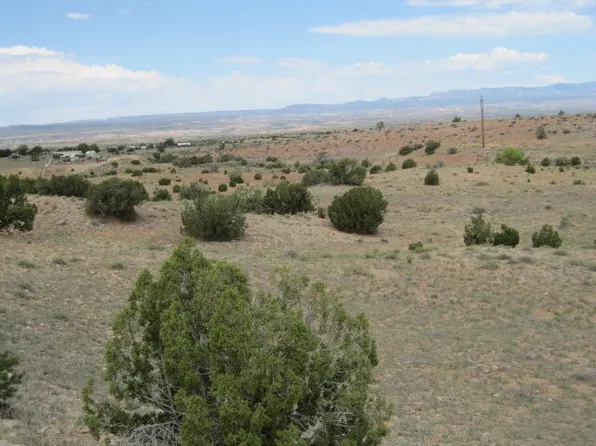 3 Blcok #5-E, Algodones, NM 87001