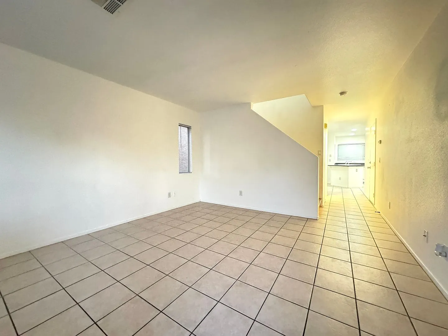 NC501 10433 Wyatt Earp W ( gated,#3689) — Photo 3