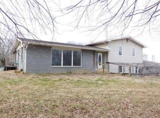 5825 Flatt Woods Rd, Simpson, IL 62985