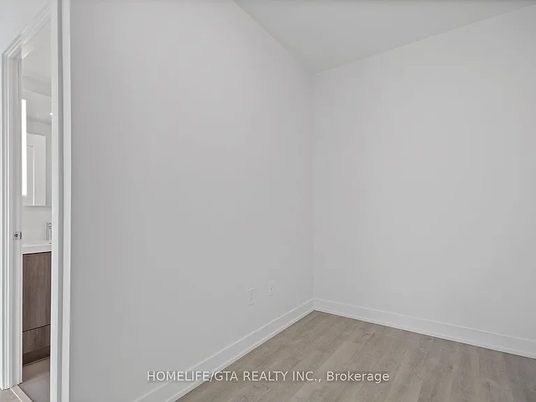 30 Inn On The Park Dr #613 — Photo 19
