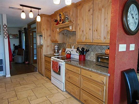 2nd image of 10020 Stoneleigh Dr